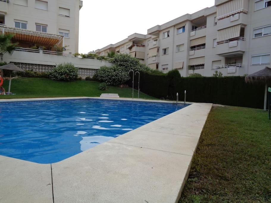 Lejlighed Apto 5 Minutos Centro Piscina Parking